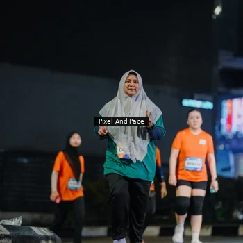 Runner Photo 7796428