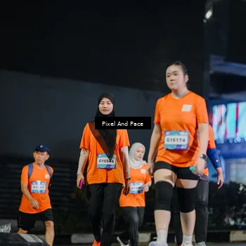 Runner Photo 7796444