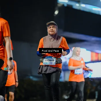 Runner Photo 7796476