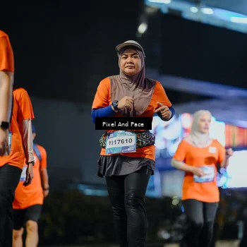 Runner Photo 7796477