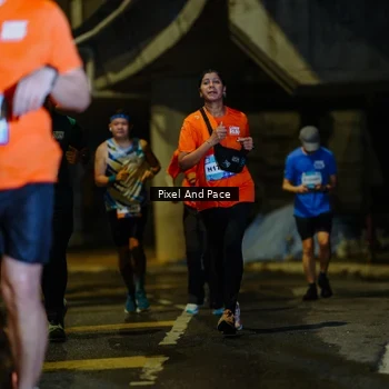 Runner Photo 7796491
