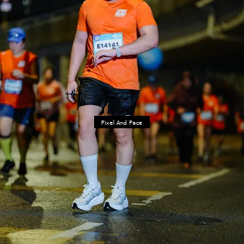 Runner Photo 7796494