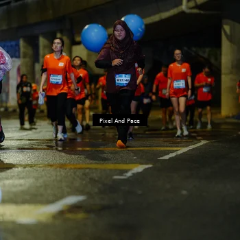Runner Photo 7796496