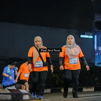 Runner Photo 7796520