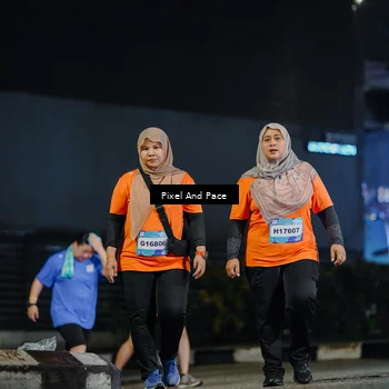 Runner Photo 7796526