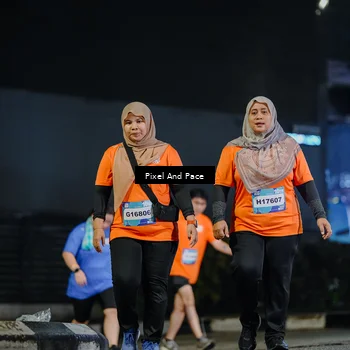 Runner Photo 7796562