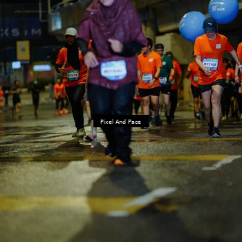 Runner Photo 7796574