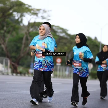 Runner Photo 7796605