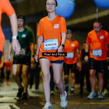 Runner Photo 7796626