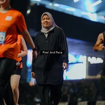 Runner Photo 7796631