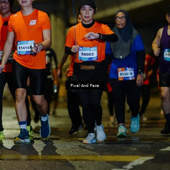 Runner Photo 7796633