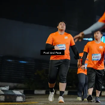 Runner Photo 7796652