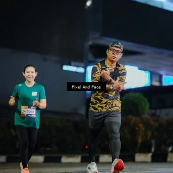 Runner Photo 7796691