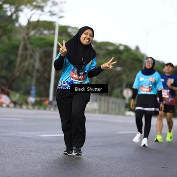 Runner Photo 7796722