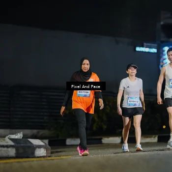 Runner Photo 7796723