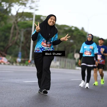 Runner Photo 7796724