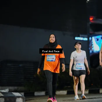Runner Photo 7796736