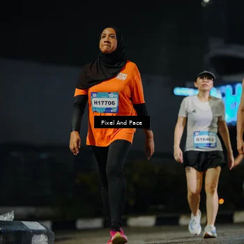 Runner Photo 7796739
