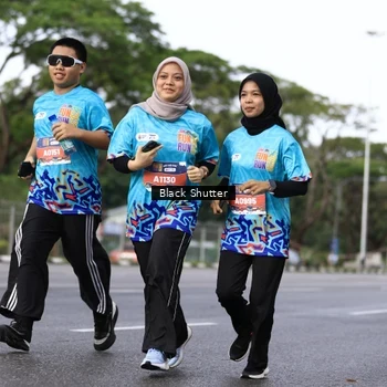 Runner Photo 7796749