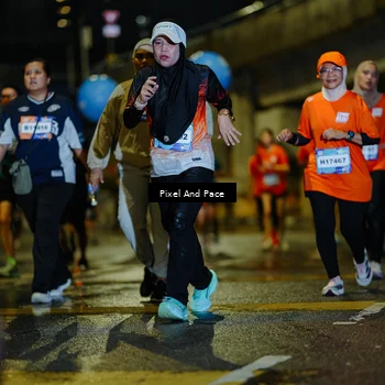 Runner Photo 7796758