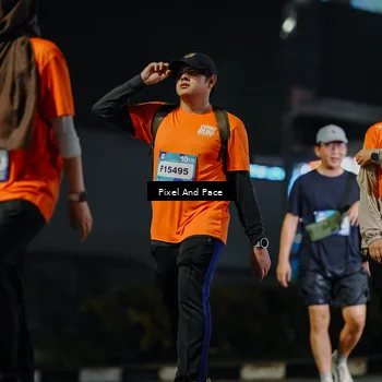 Runner Photo 7796773
