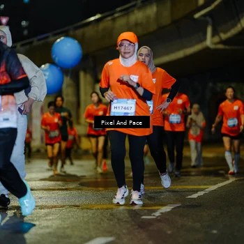 Runner Photo 7796776