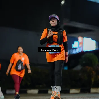 Runner Photo 7796820