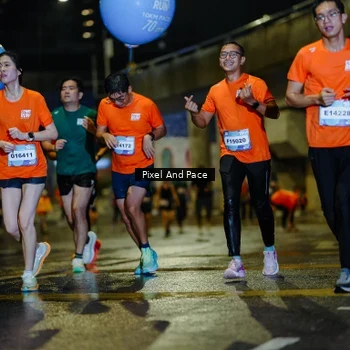 Runner Photo 7796825