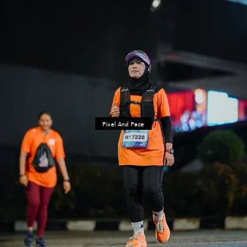 Runner Photo 7796835