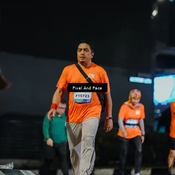 Runner Photo 7796842