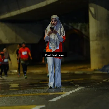 Runner Photo 7796861