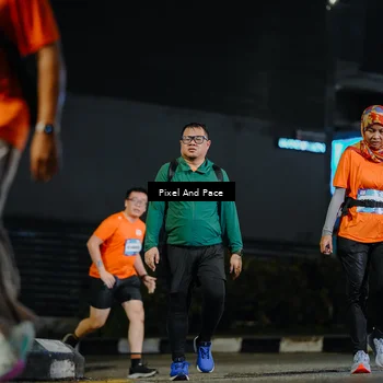 Runner Photo 7796872