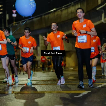 Runner Photo 7796924