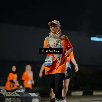 Runner Photo 7796961