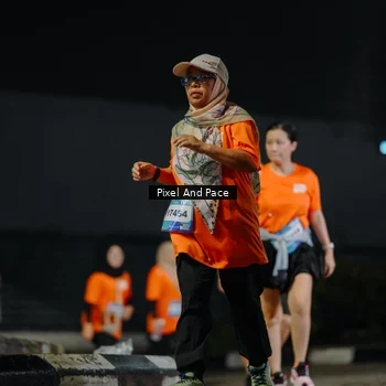 Runner Photo 7796962