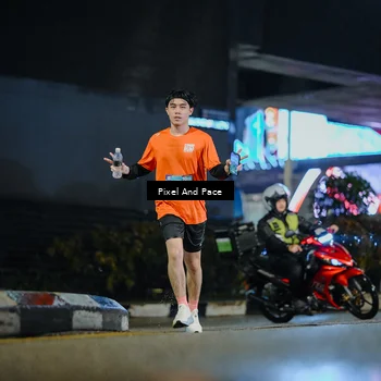 Runner Photo 7797000