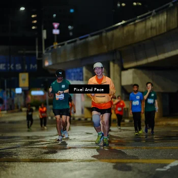 Runner Photo 7797015