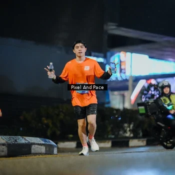 Runner Photo 7797044