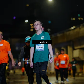 Runner Photo 7797100