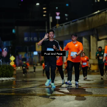 Runner Photo 7797111