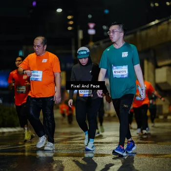 Runner Photo 7797117