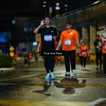 Runner Photo 7797145