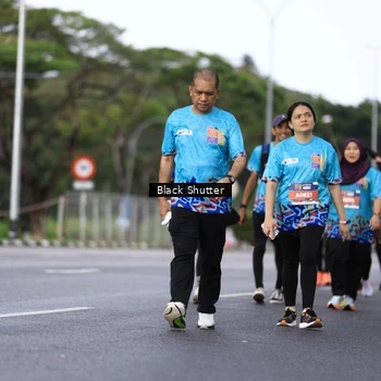 Runner Photo 7797201