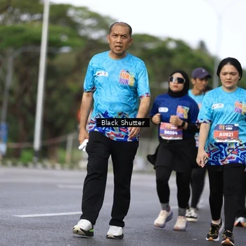 Runner Photo 7797320