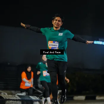 Runner Photo 7797367