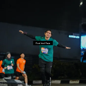 Runner Photo 7797390