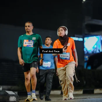 Runner Photo 7797403