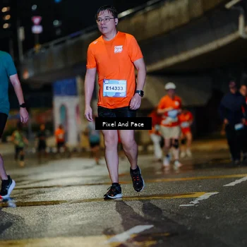 Runner Photo 7797449