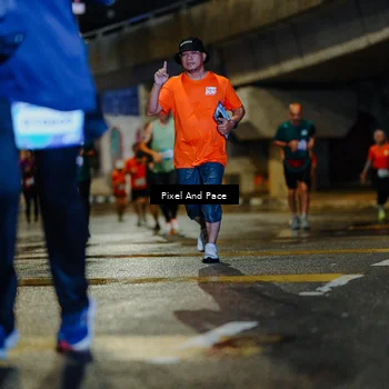 Runner Photo 7797576