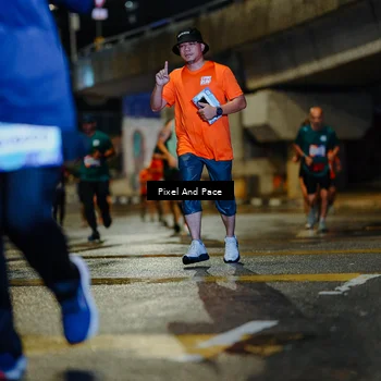 Runner Photo 7797581
